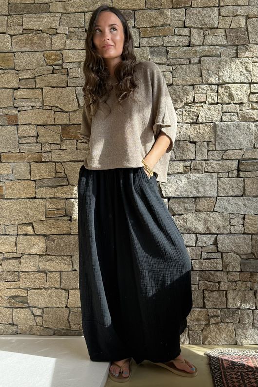 Tasha Cushion Cotton Balloon Barrel Pant Black